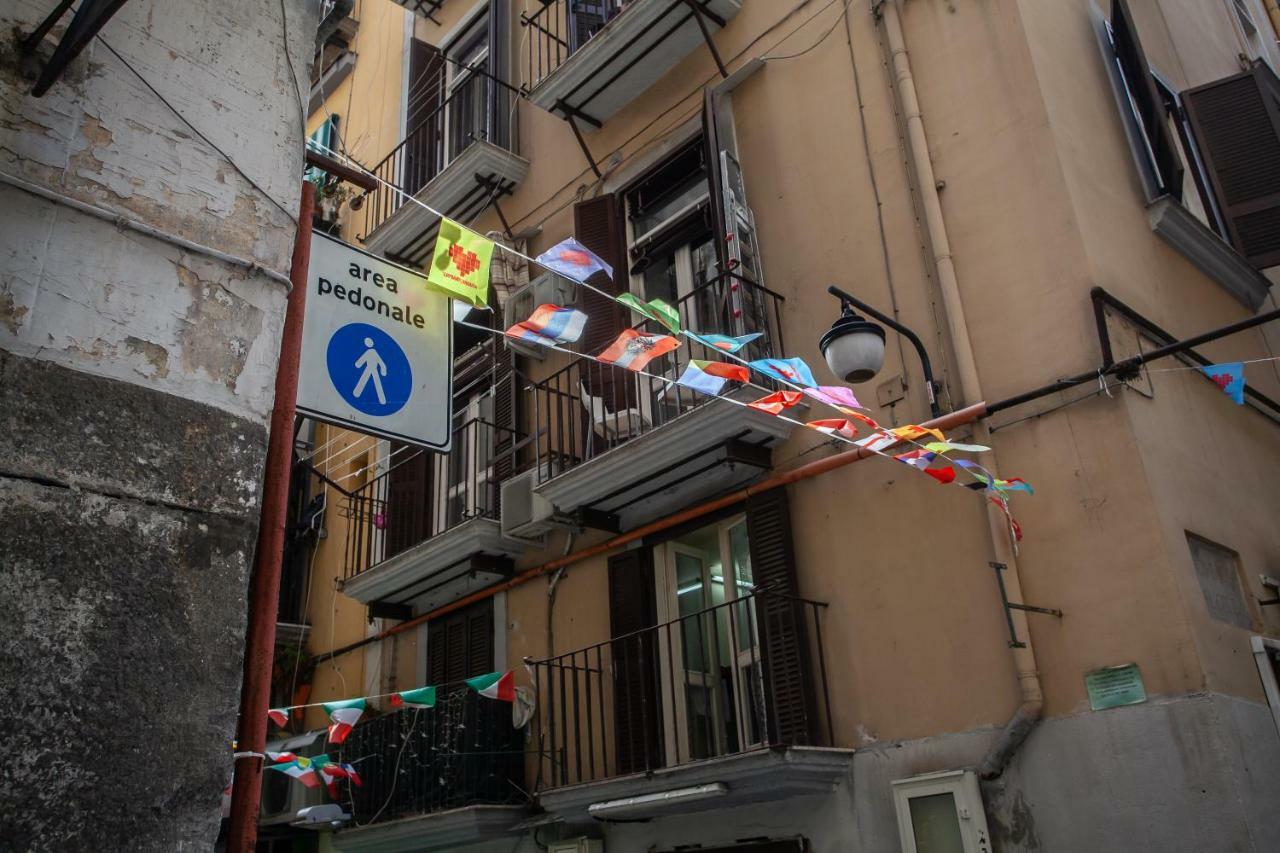 Appartamento Toledo Napoli Bagian luar foto