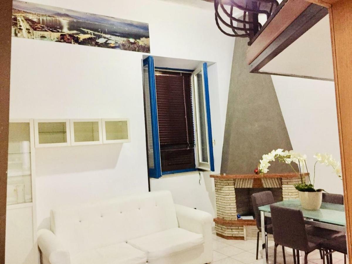 Appartamento Toledo Napoli Bagian luar foto